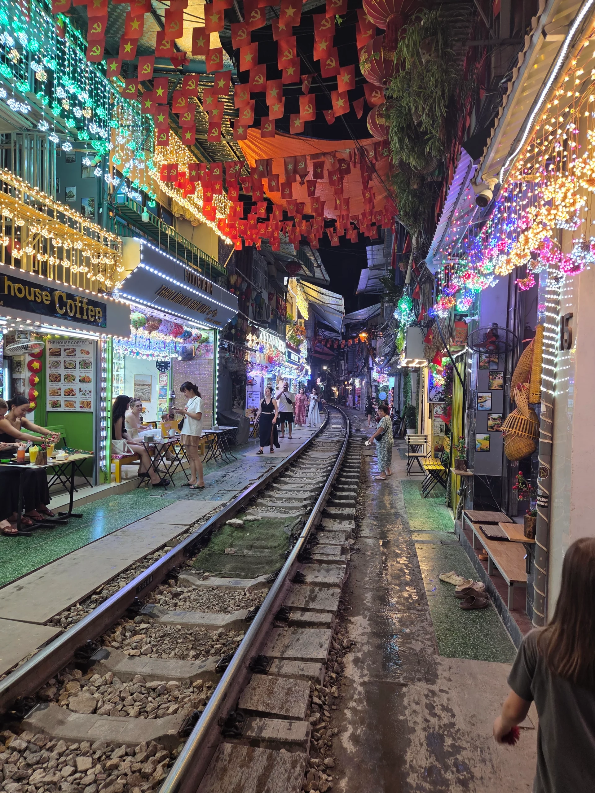 La fameuse rue du train de Hanoi